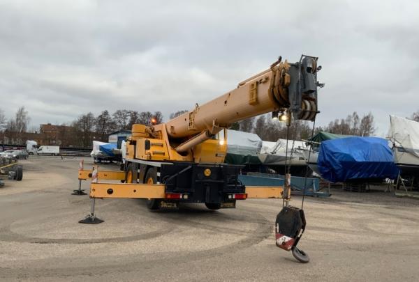 1998 Mobilni žerjav Liebherr Ltm 1030
