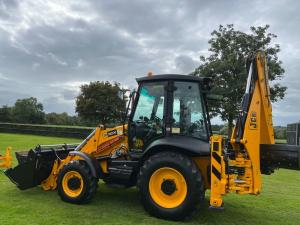 2010 JCB 3cx Rovokopač-utovarivač