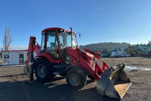 2015 Rovokopač-utovarivač JCB 3CX